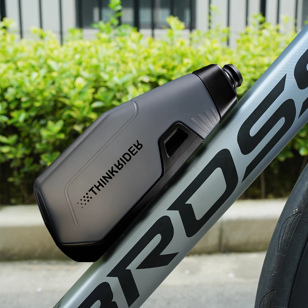 Fahrrad-Trinkflasche 650ml – Aerodynamisch mit Halter
