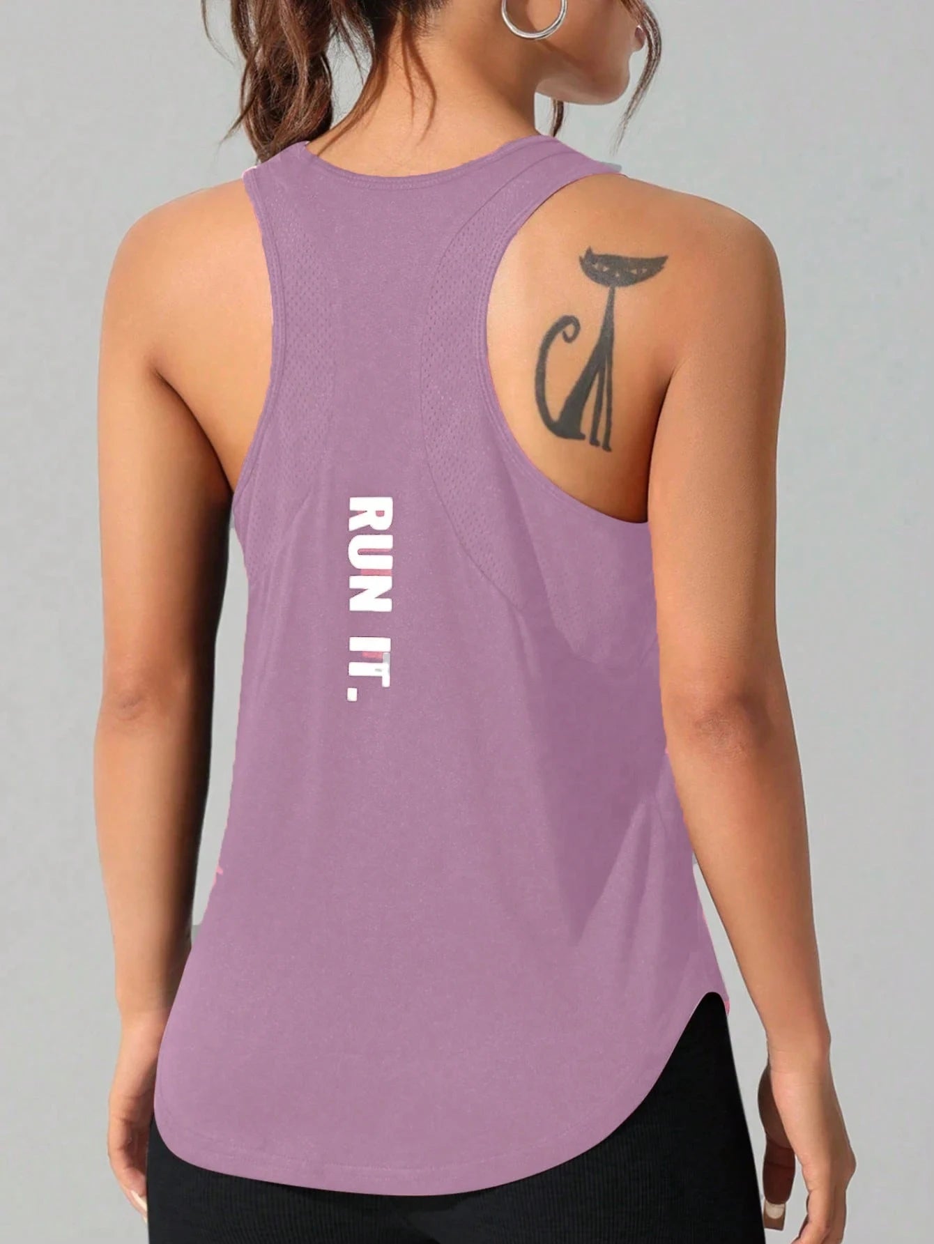 Damen Sport-Vest mit Stickerei – Atmungsaktiv für Yoga, Tennis & Alltag