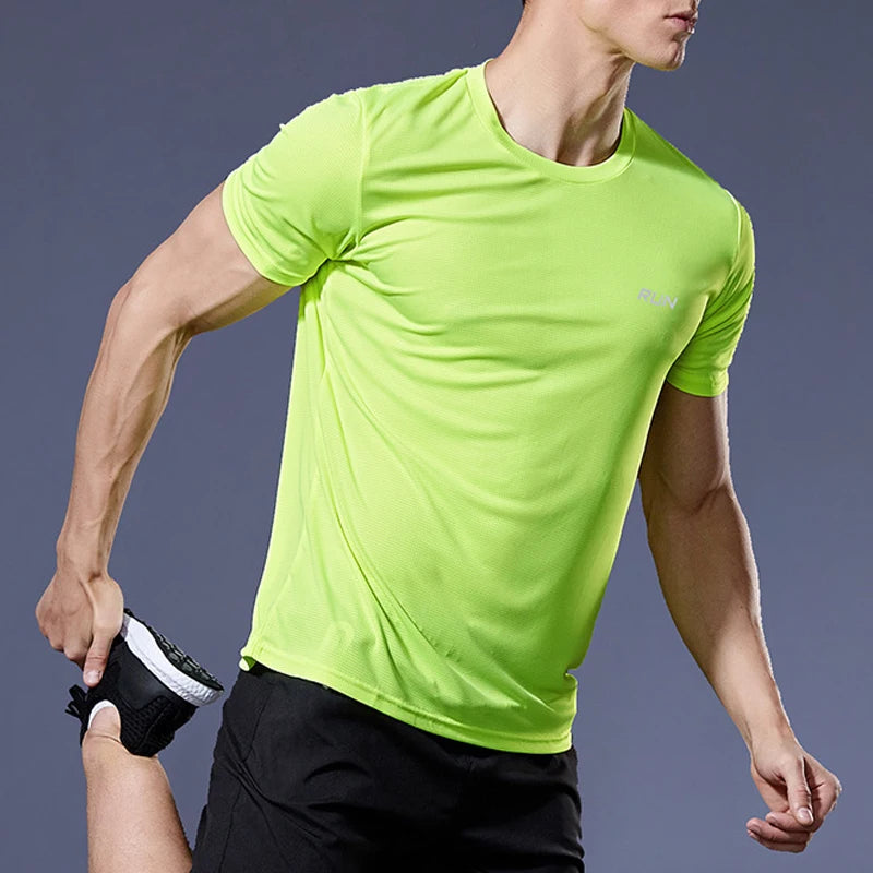 Herren Sport-T-Shirt – Quick-Dry, Kurzarm, Gym & Fußball (M–4XL)