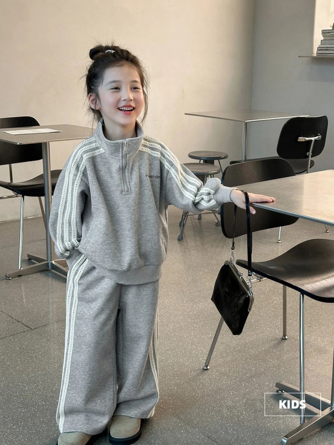 Kinder 2-teiliges Trainingsset – Gestreifter Half-Zip Hoodie & Jogger, Unisex 3–10 Jahre