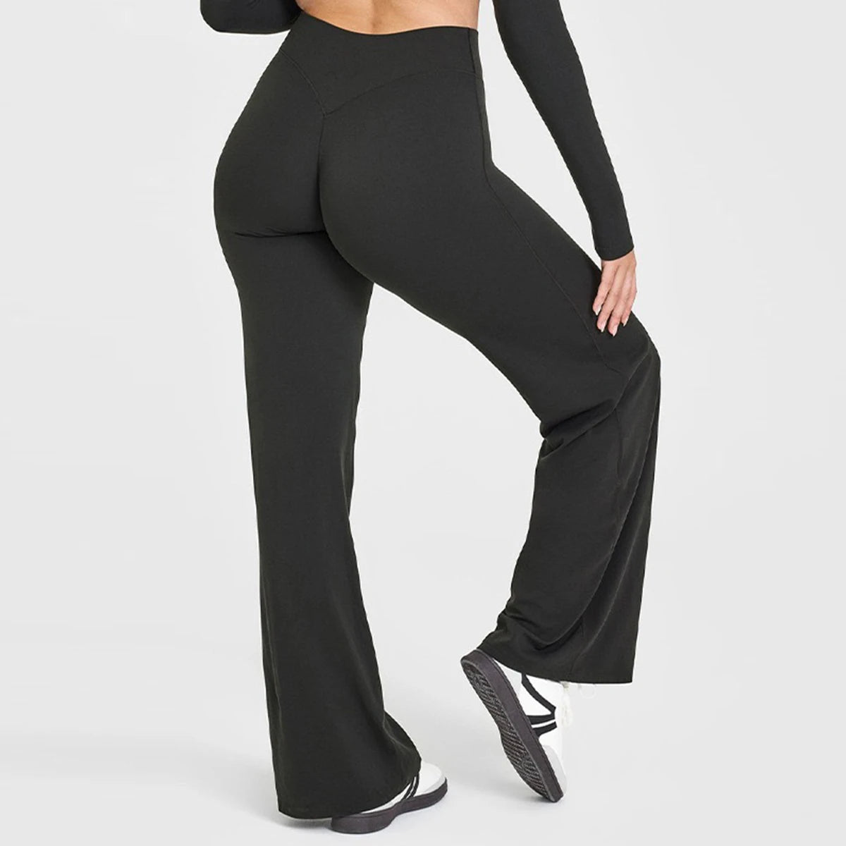 Flared Yoga Leggings Damen – Weitbein, atmungsaktiv, nahtlos
