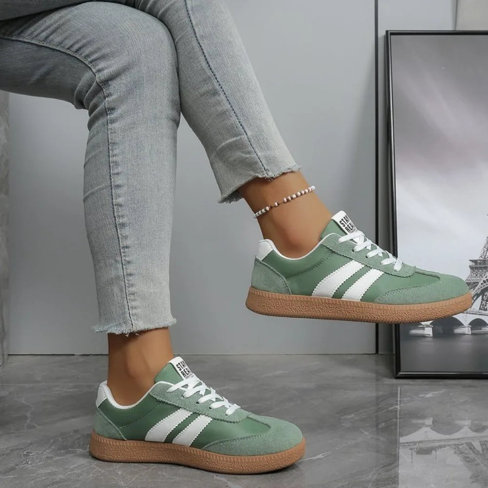 LaufWerk AirStep Stripe – Leichte atmungsaktive Sneaker für Damen | Plus Size