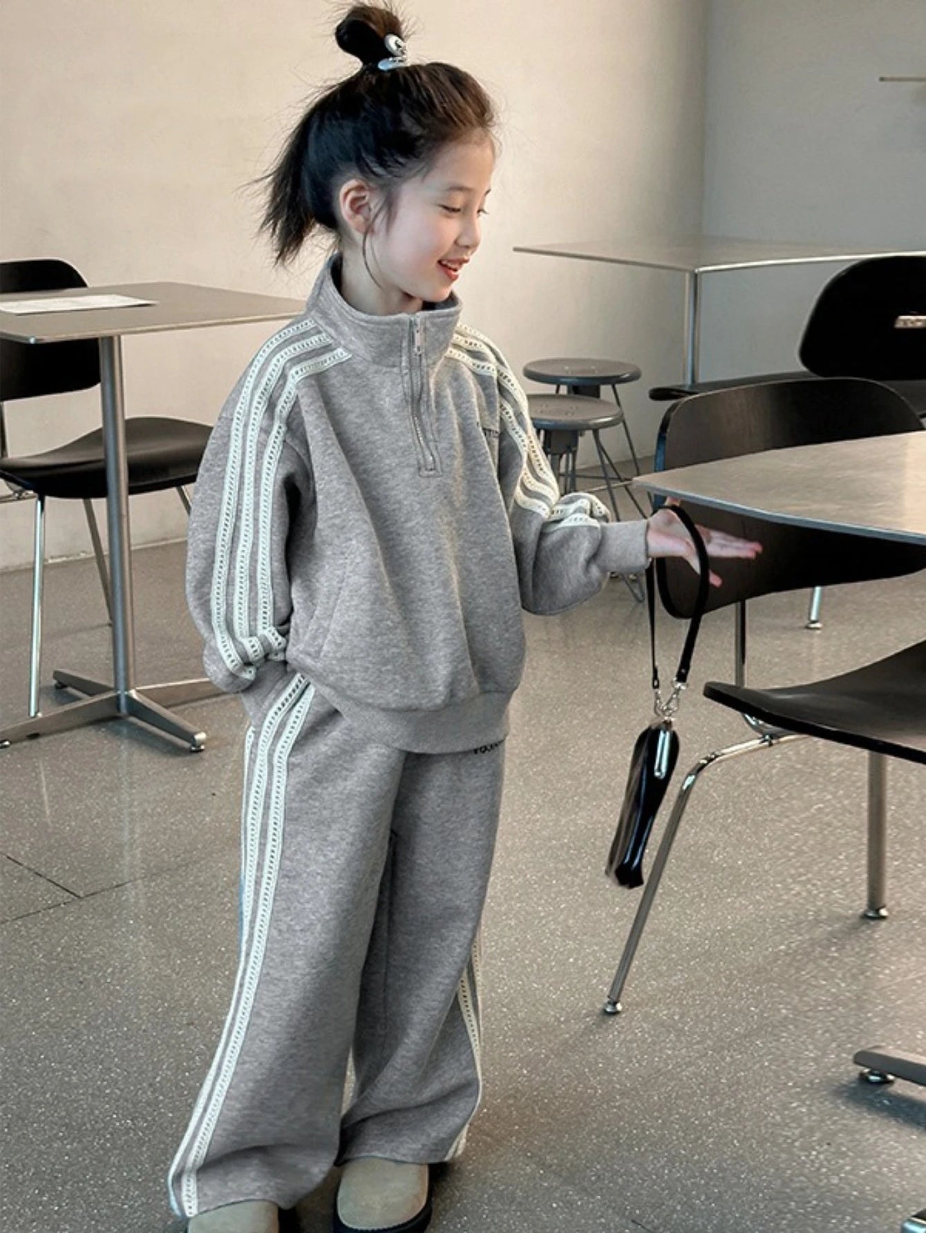 Kinder 2-teiliges Trainingsset – Gestreifter Half-Zip Hoodie & Jogger, Unisex 3–10 Jahre