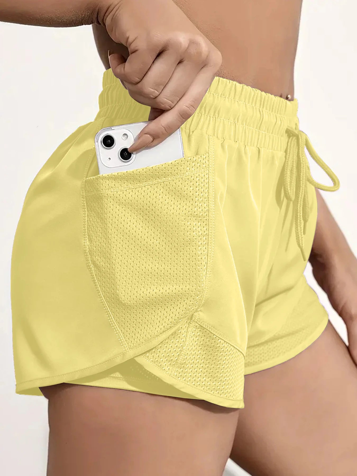Damen Sport-Shorts mit Taschen | Elastisch, Yoga & Laufen – 2-in-1 Leggings-Look
