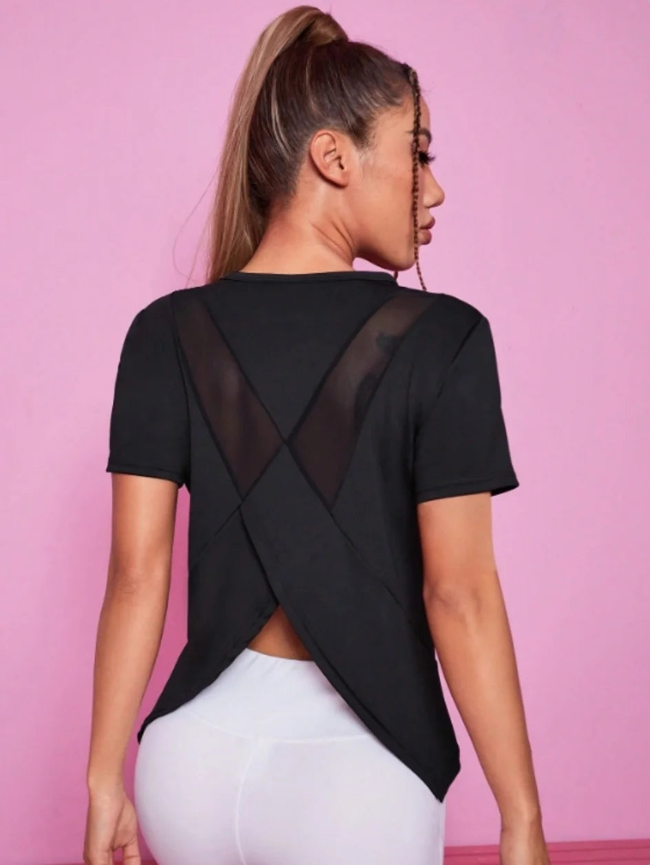 Yoga Outfit Damen – Lockeres Sport-T-Shirt mit Mesh-Rücken, atmungsaktiv & schnelltrocknend