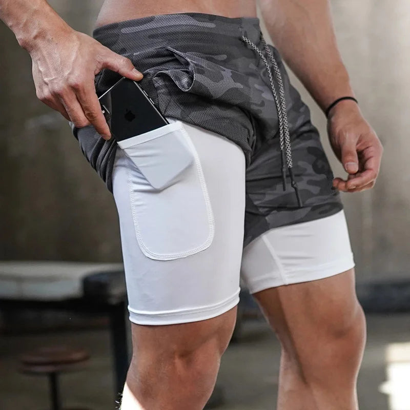 LaufWerk TrailShorts Camo – 2-in-1 Running & Fitness Shorts für Herren