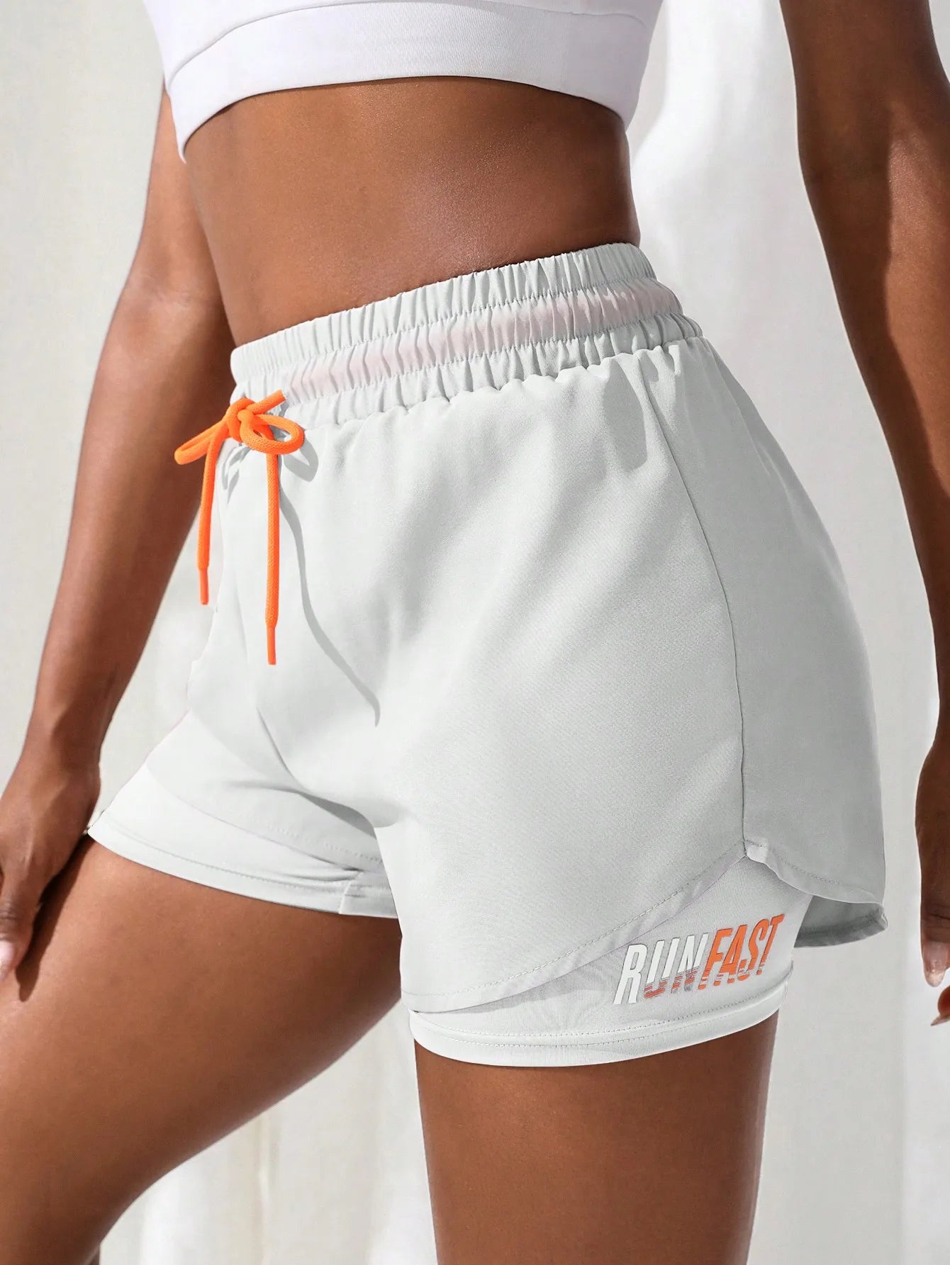 LaufWerk FlexShorts Women – High Waist Fake Two-Piece Shorts für Yoga & Running